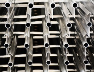 制冷鋁排管焊接時應(yīng)注意的事項